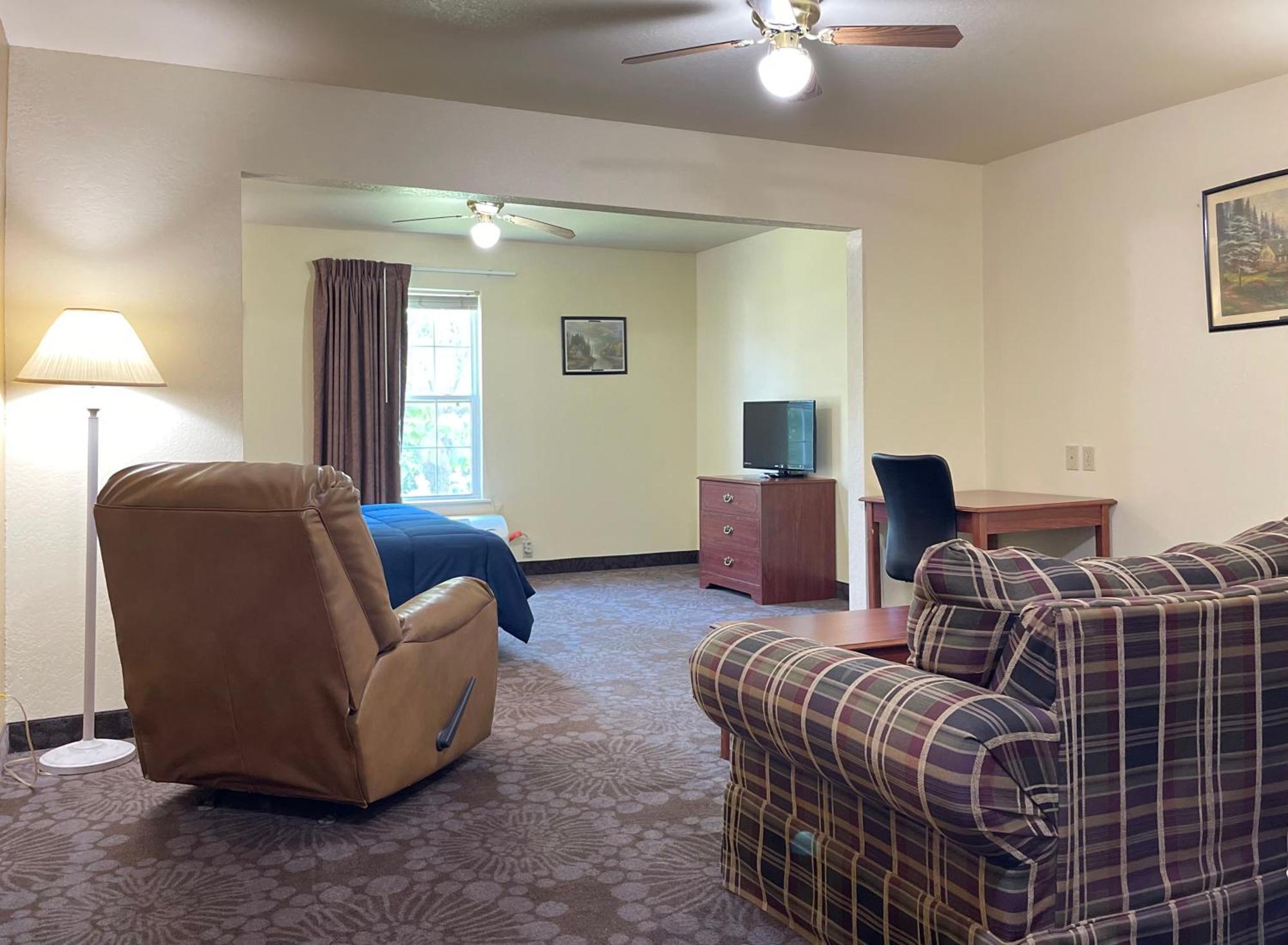 Candlelight Inn & Suites Hwy 69 Near Mcalester Dış mekan fotoğraf